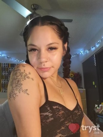 melly-im-available-for-both-incall-and-outcall-service-big-3