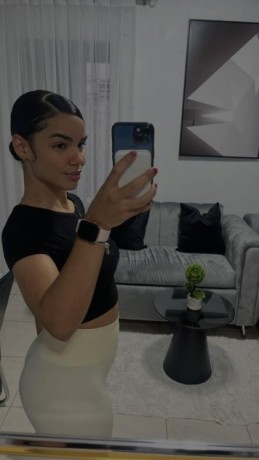 cintia18-hola-que-tal-amor-soy-una-chica-latina-disponible-big-2