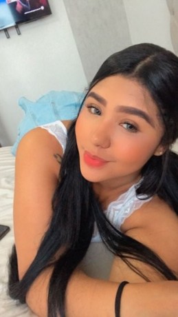 melany04-payment-in-person-3-holes-fuck-experienced-big-0