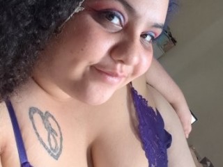 sarah-available